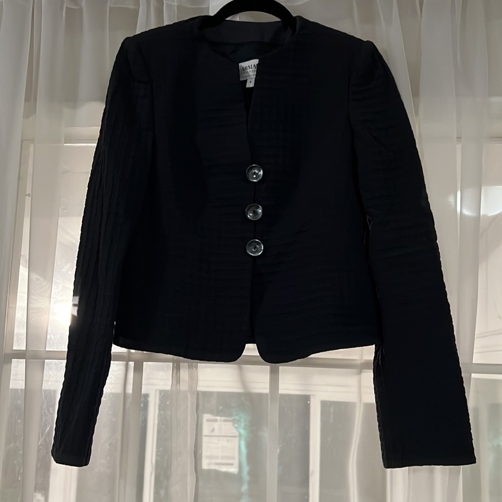 Armani Collezioni, Made in Italy, Size 6